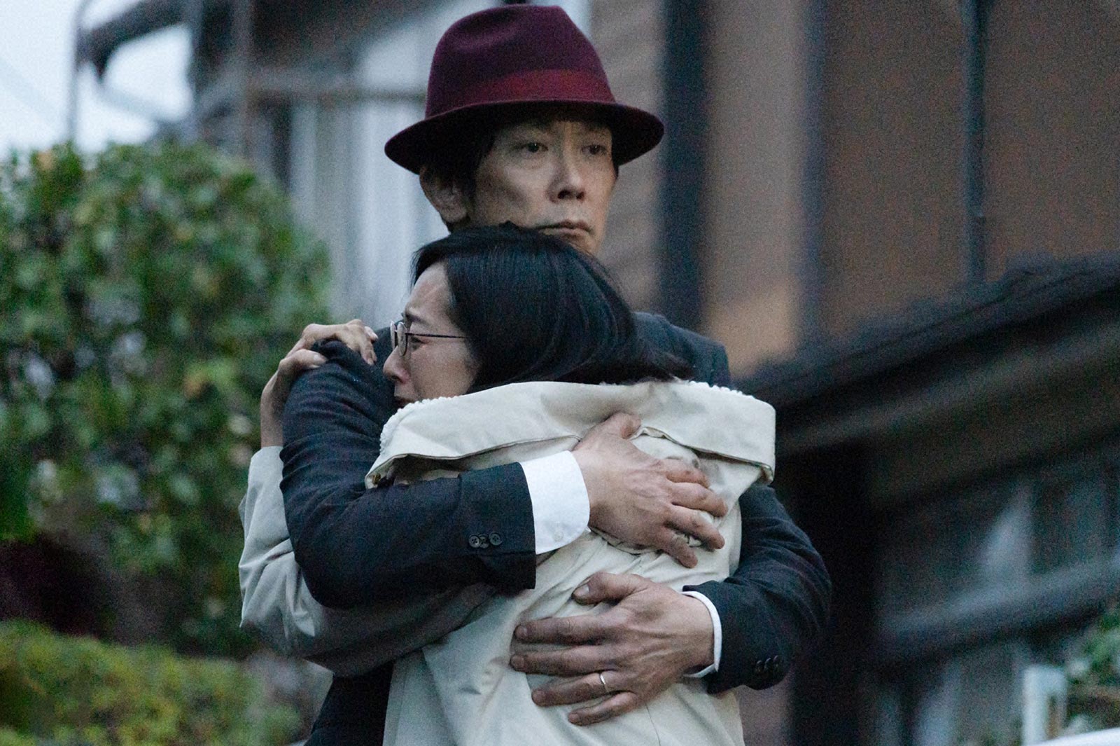 佐々木蔵之介、木村多江「マイホームヒーロー」最終話より（C）山川直輝・朝基まさし／講談社／ドラマ「マイホームヒーロー」製作委員会・MBS