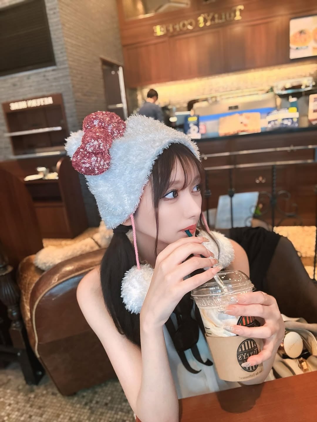 “SixTONESジェシーから松村北斗に推し変”キャバ嬢・白石みれいの「ガチ恋」推し活事情「毎日好きすぎて涙」【モデルプレスインタビュー】