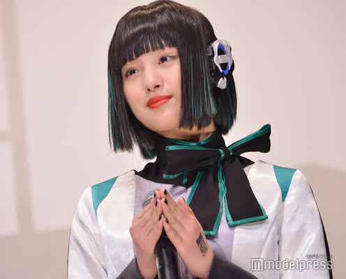 “バズリまくる仮面ライダーヒロイン”鶴嶋乃愛に歓声 「ゼロワン」映画に喜び<仮面ライダー 令和 ザ・ファースト・ジェネレーション>
