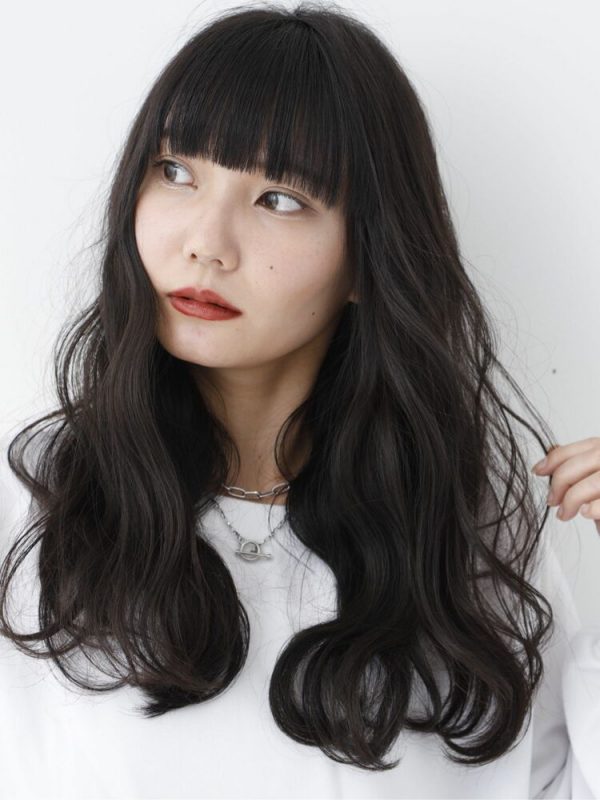 かわいいだけじゃない ぱっつん前髪をおしゃれにアレンジ 幼くならない髪型を紹介 モデルプレス かわいいだけじゃない ぱっつん前髪をおしゃれにアレンジ 幼くならない髪型を紹介 モデルプレス