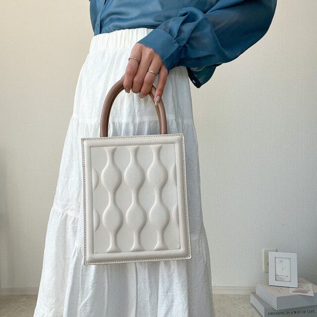 SHEIN　バッグ　白