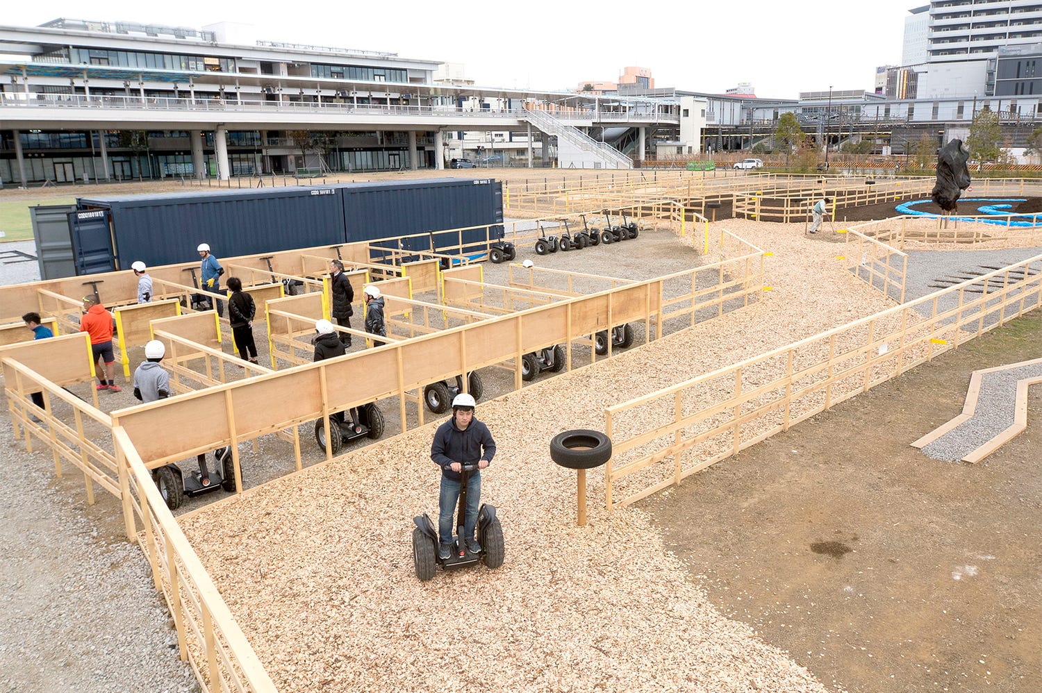 1年限定“セグウェイ体験テーマパーク”が海老名駅前に誕生