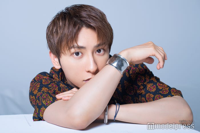 與真司郎(C)モデルプレス