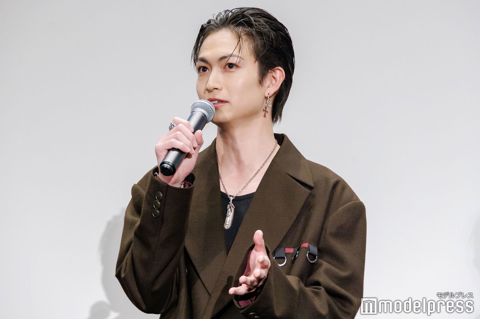 綱啓永（C）モデルプレス