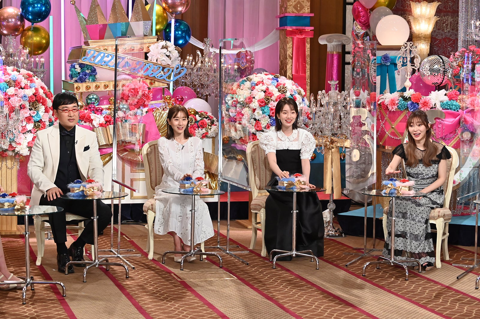 山里亮太、田中みな実、弘中綾香、指原莉乃（C）テレビ朝日