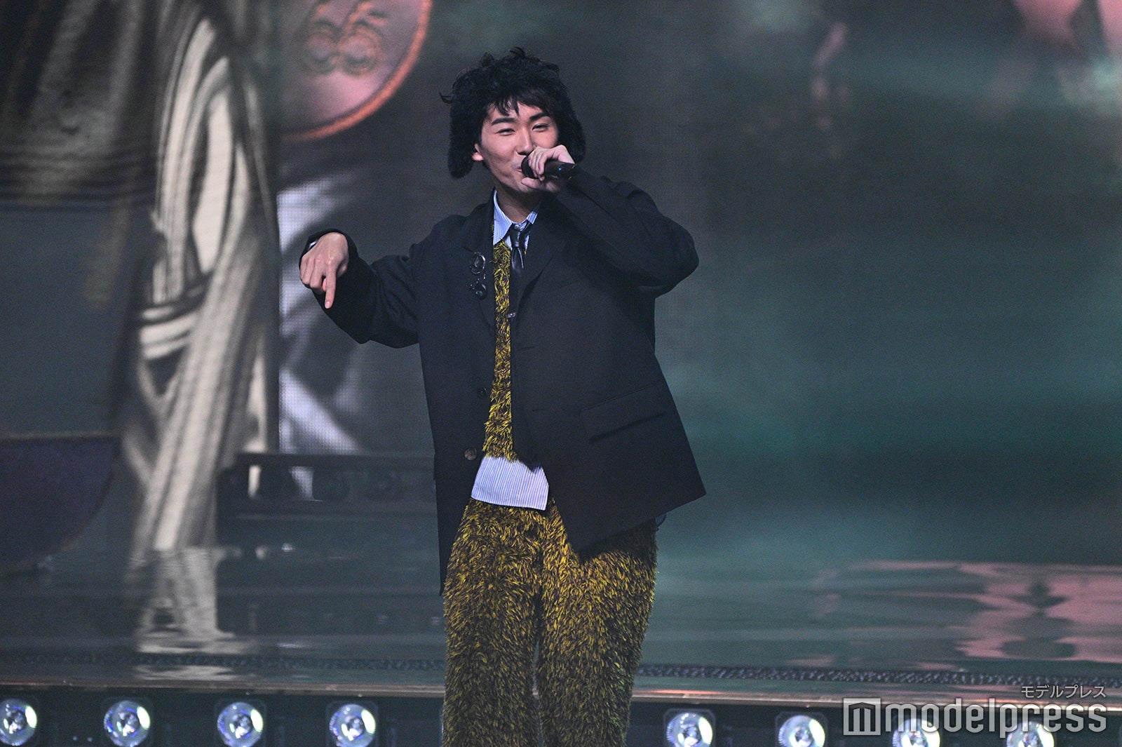 （C）モデルプレス