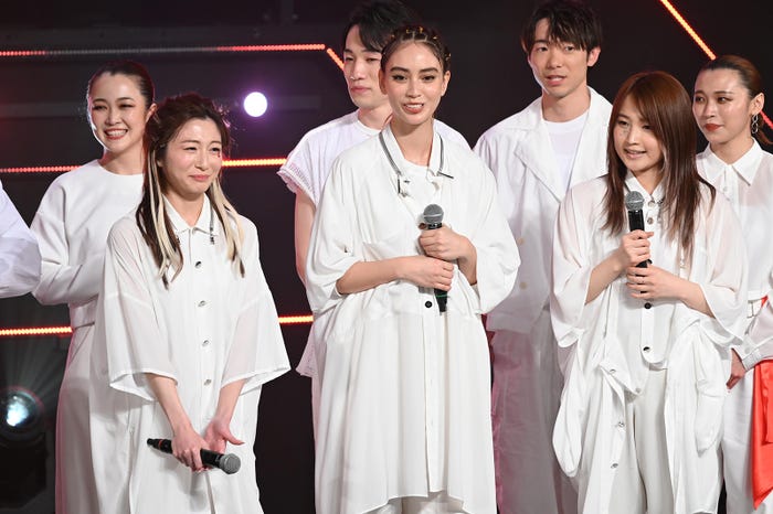 市來玲奈アナ、滝沢カレン、鞘師里保(C)日本テレビ
