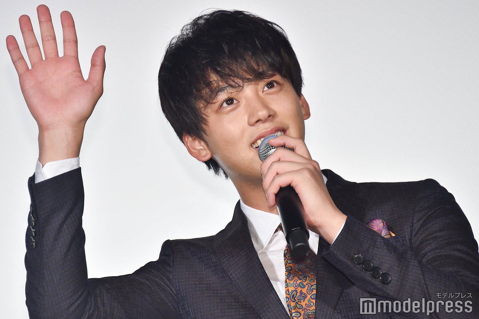 竹内涼真の癒やし効果がすごい 川栄李奈「医者以上」＜センセイ君主＞