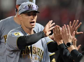 阪神 床田からプロ初安打の福島 記念球は母へプレゼント「やっとプロ野球選手になれたって実感も湧きました」