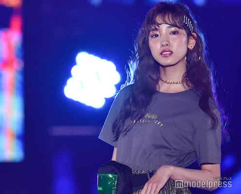元モー娘・飯窪春菜、クールな堂々ランウェイに歓声<GirlsAward 2019 SPRING/SUMMER>