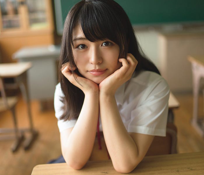 長濱ねる1st写真集『ここから』(講談社)/撮影:細居幸次郎