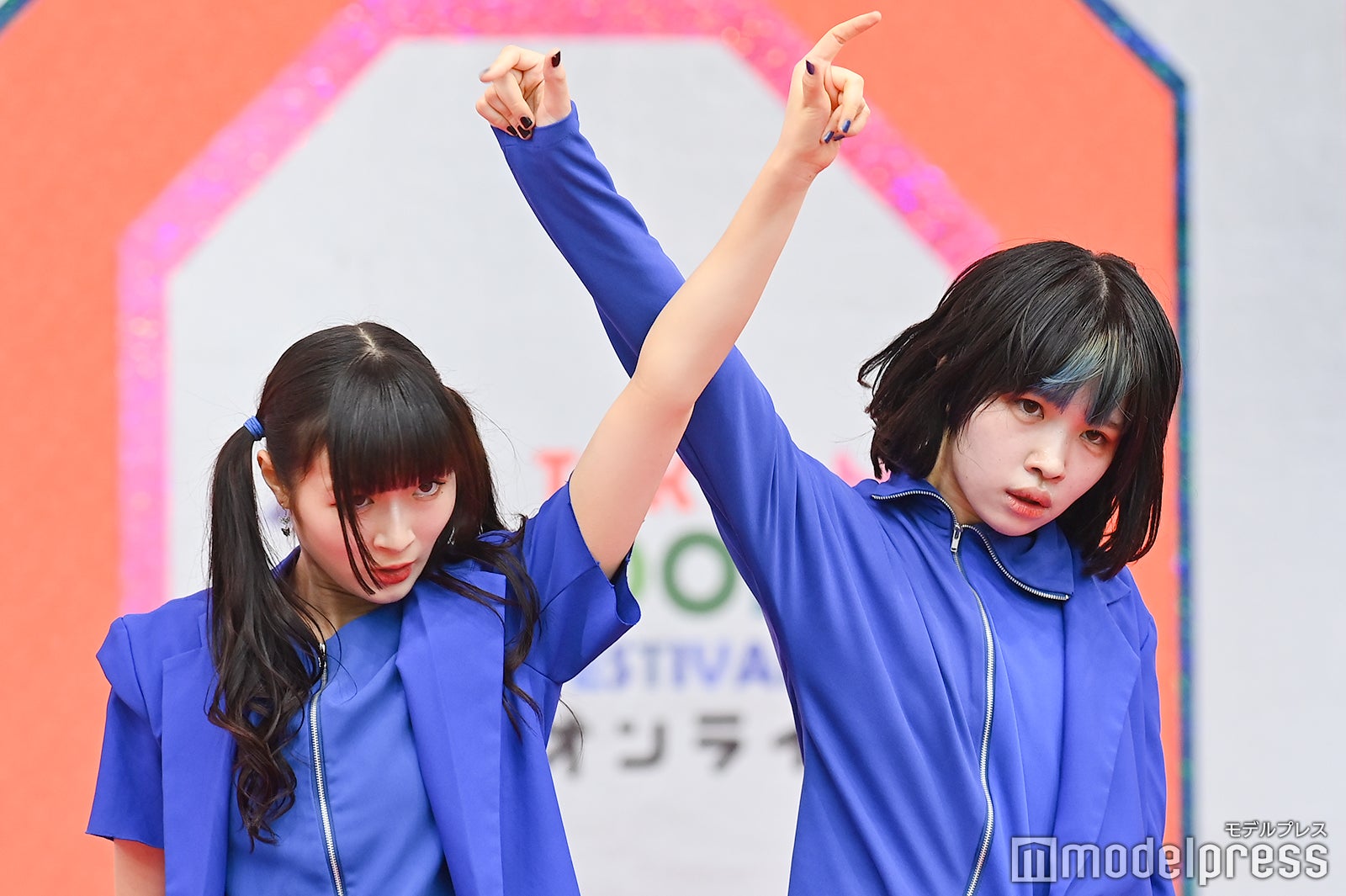 CARRY LOOSE（C）モデルプレス