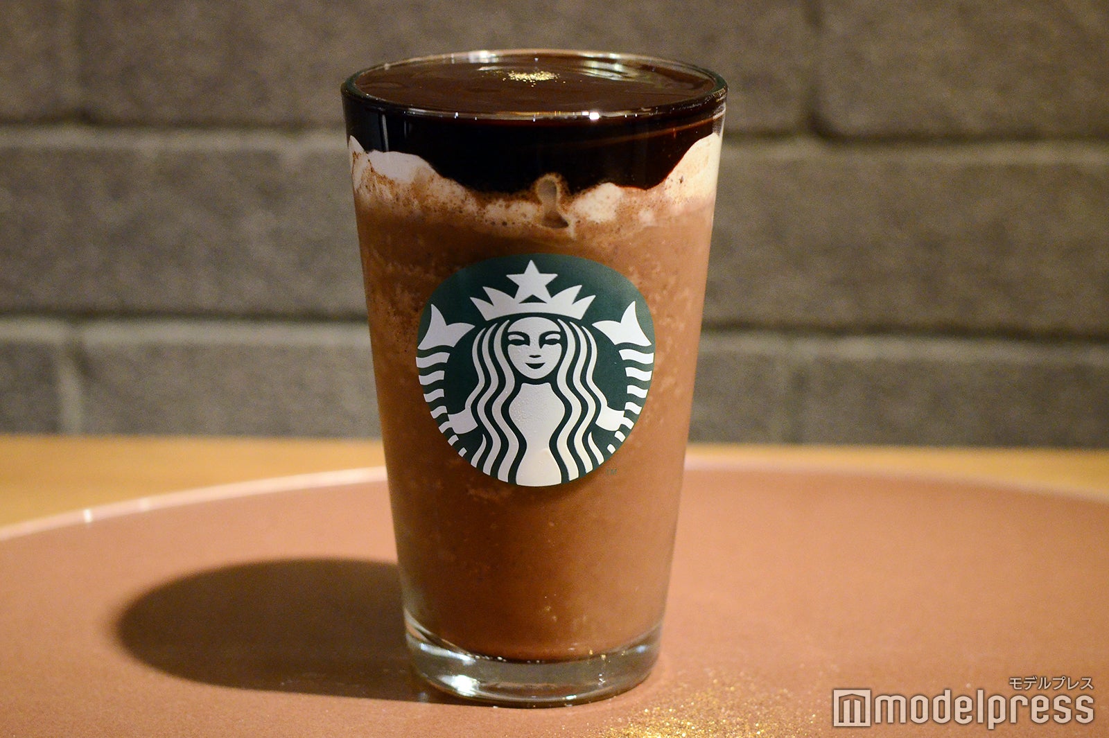 オペラ フラペチーノ（C）モデルプレス