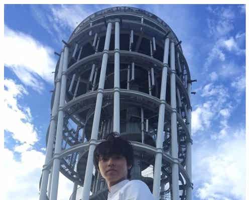 山崎賢人「好きな人がいること」5年越しオフショット公開「1番好きなドラマ」「夏向大好き」と反響殺到