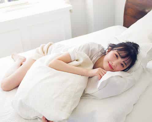 「ラブライブ!スーパースター!!」声優・結那、ベッドで素肌見せ「ヤンジャン」初登場で初ソログラビア披露