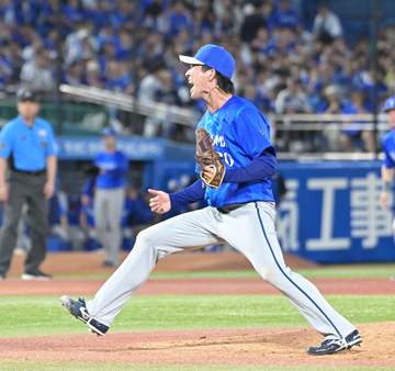神宮球場 隣接の国立競技場でミセスのライブの花火打ち上がりに歓声