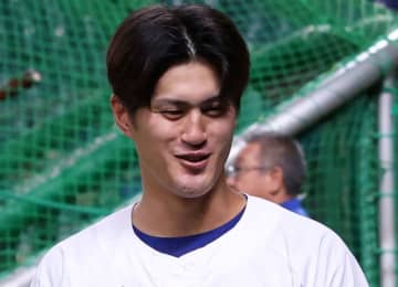 中日・板山祐太郎のサングラス＆私服姿に反響「かっこいいです涙」「とってもお似合い」