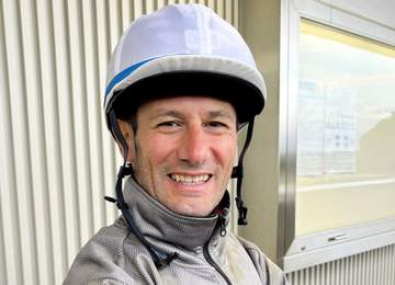 【記者メモ】抹茶大好きミルコ・デムーロ騎手「お濃茶知ってるよ」 日本人より詳しい！？抹茶トーク 勉強熱心さに感服