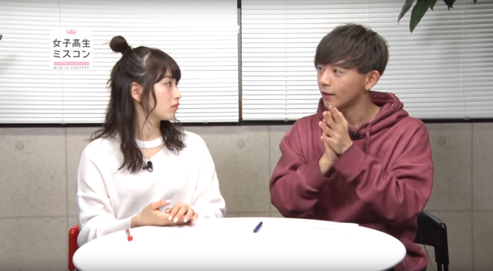 （左から）りこぴん、たくぽん／「＃女子高生ミスコン 2016-2017 FINALIST」第12回／画像提供：女子高生ミスコン