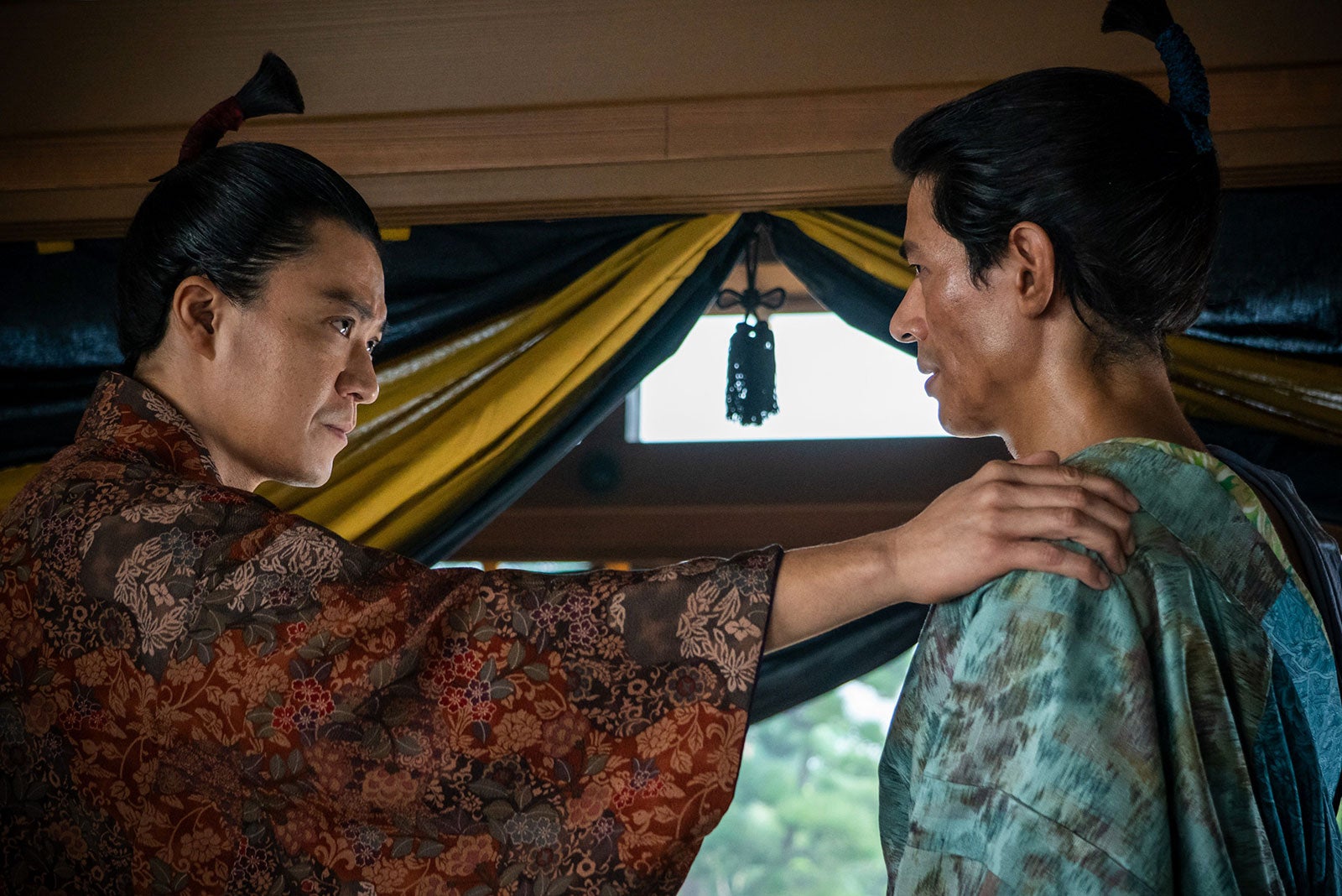 小栗旬、中島歩「豊臣兄弟！」第13話（C）NHK