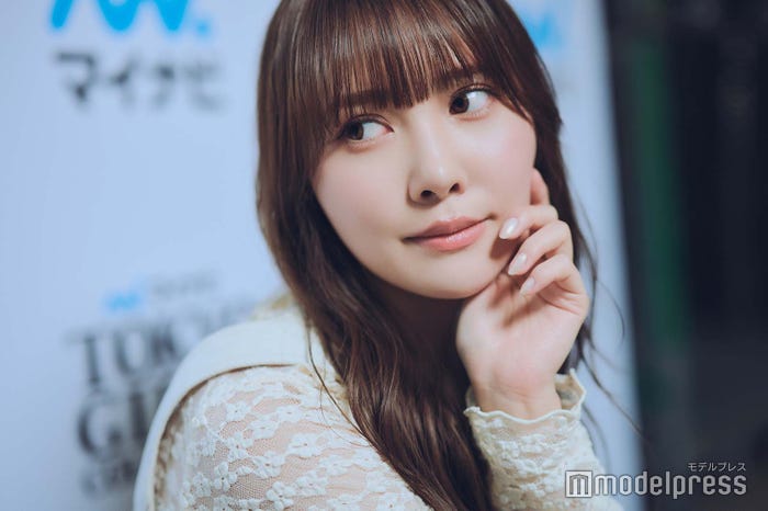 加藤史帆(C)モデルプレス