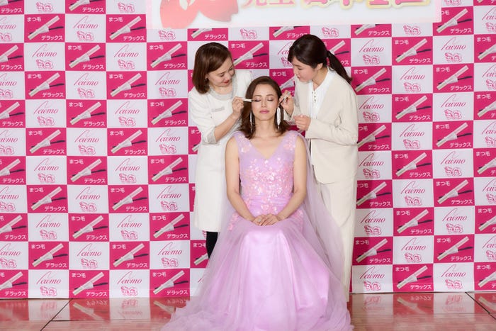 小田茜ら(提供写真)