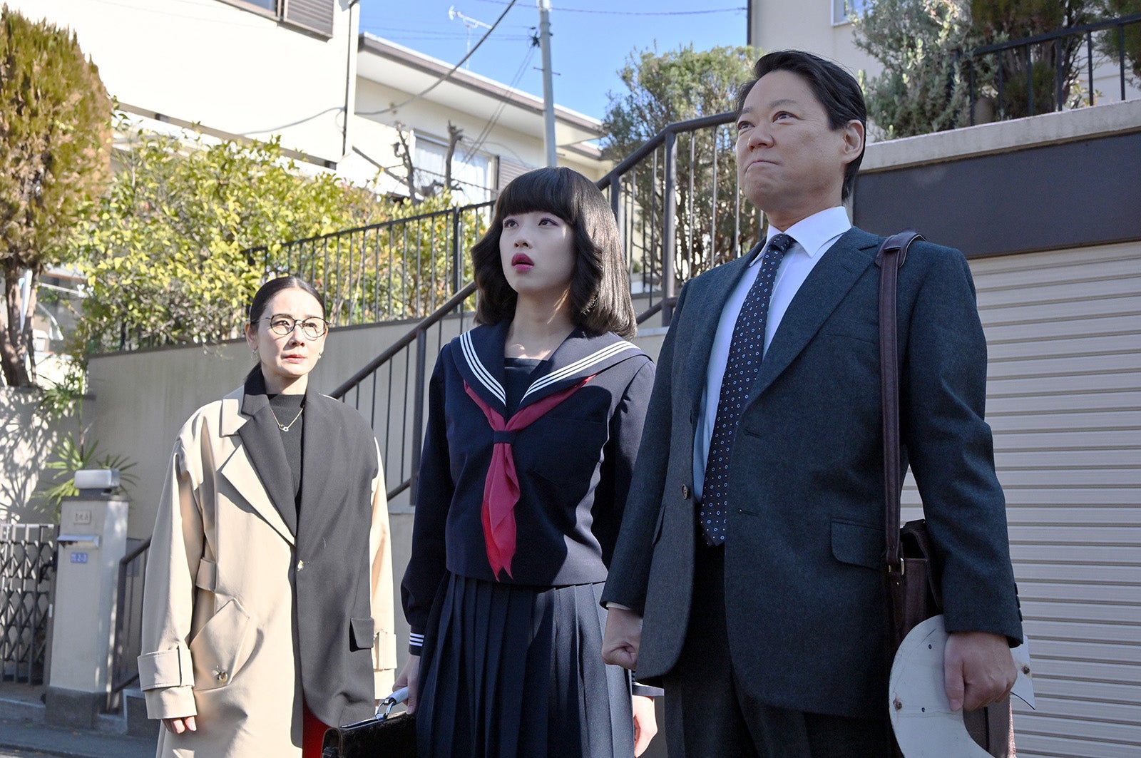 吉田羊、河合優実、阿部サダヲ「不適切にもほどがある！」第6話より（C）TBS