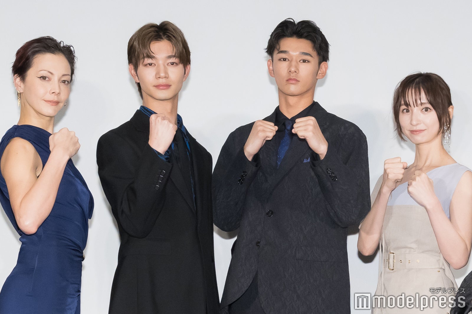 土屋アンナ、吉澤要人、木下暖日、篠田麻里子（C）モデルプレス