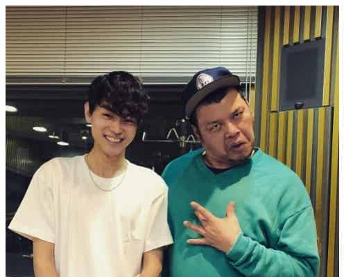 菅田将暉「肉糞亭うねりアバラ」と命名される 野性爆弾くっきー、ラジオ生出演で波乱