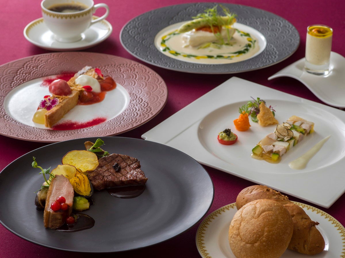 マゼランズ：スペシャルコース12,000円（C）Disney