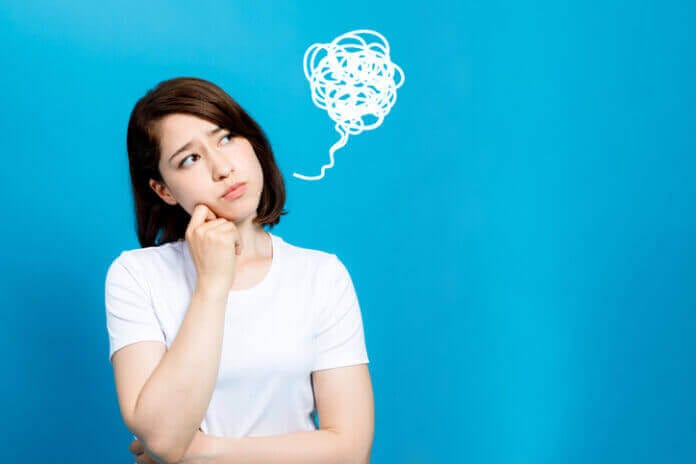 1:携帯を見せてくれない