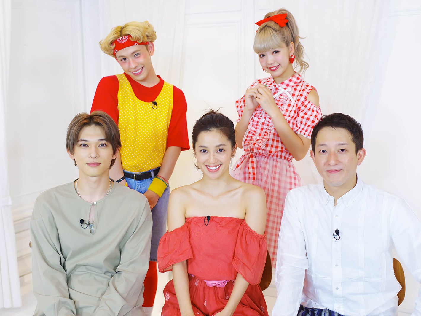 （上左から時計回りに）りゅうちぇる、藤田ニコル、高橋茂雄、中村アン、吉沢亮／撮影：柳内良仁（C）TBS