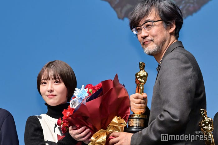 浜辺美波、山崎貴監督(C)モデルプレス