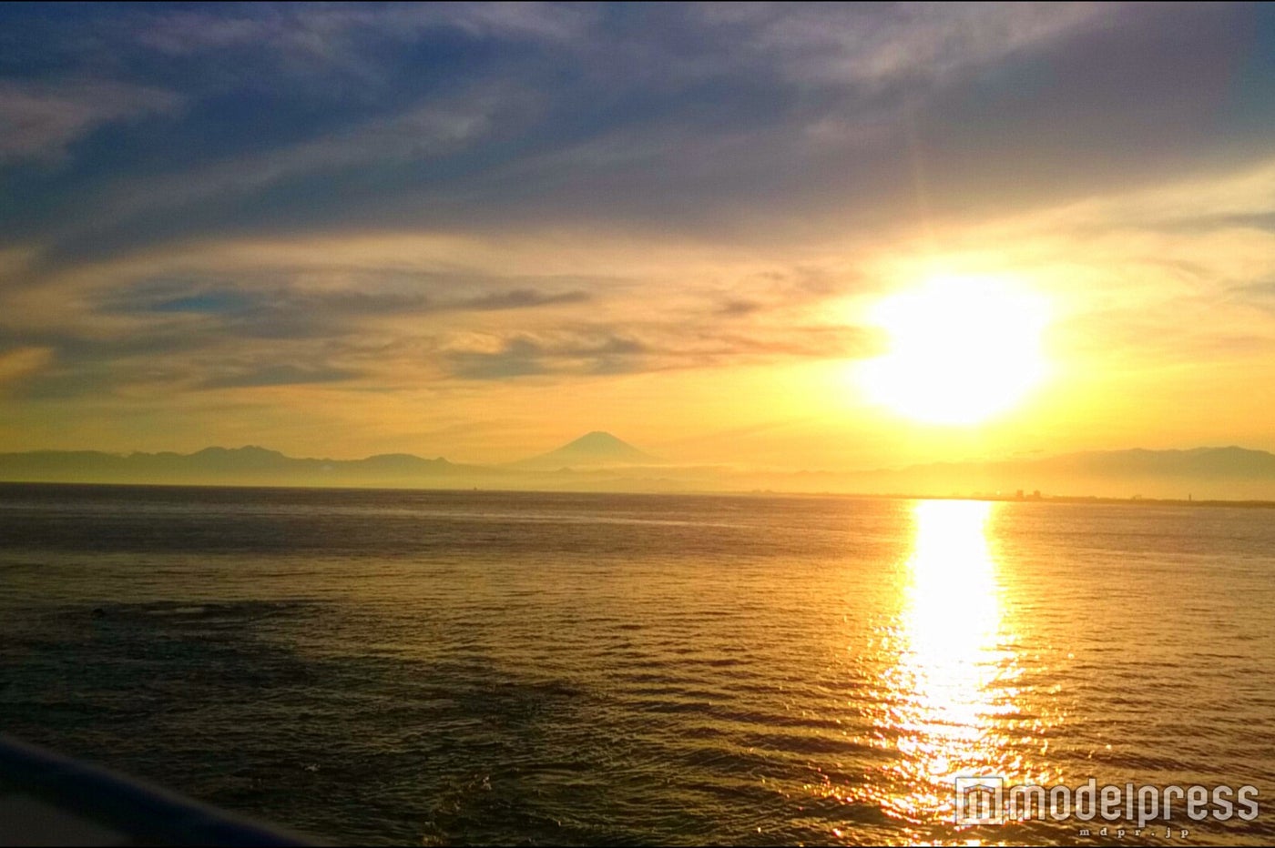 江の島アイランドスパからの夕日／画像提供：パラダイスリゾート