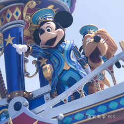 ミッキーマウス、プルート／パレード「ドリーミング・アップ！」（C）モデルプレス（C）Disney