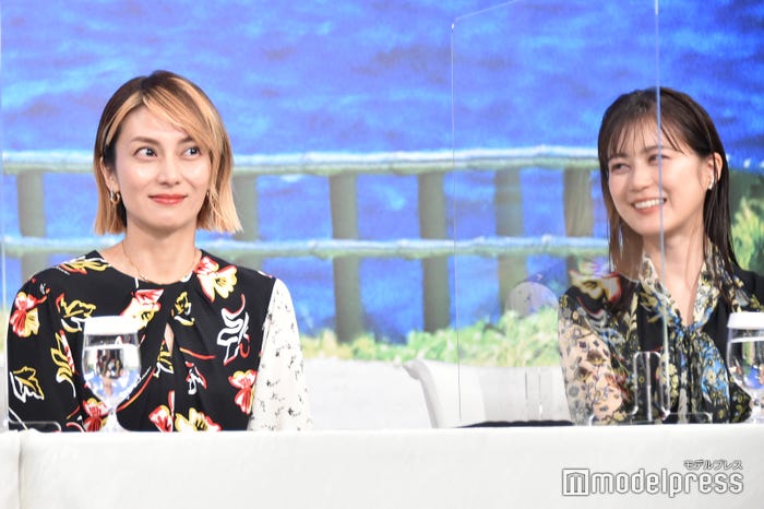 柴咲コウ、生田絵梨花 (C)モデルプレス