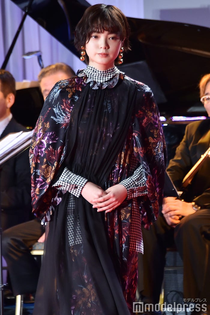 平手友梨奈(C)モデルプレス