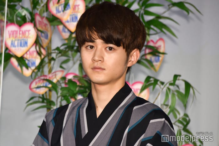 鈴鹿央士 (C)モデルプレス