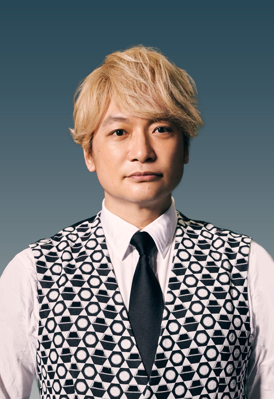 香取慎吾、日テレで8年ぶり歌唱「バズリズム02」初登場