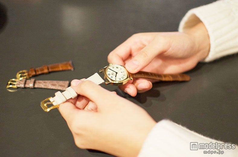 女性の腕をより一層華やかに「Rosemont（ロゼモン）」