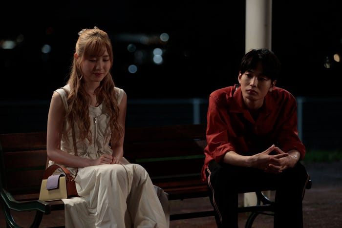 本田仁美、青木柚「最高の教師 1年後、私は生徒に■された」第4話より(C)日本テレビ