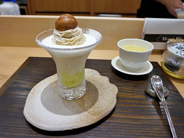 column_b7fad06439be06d89730b8ec40a1c562.