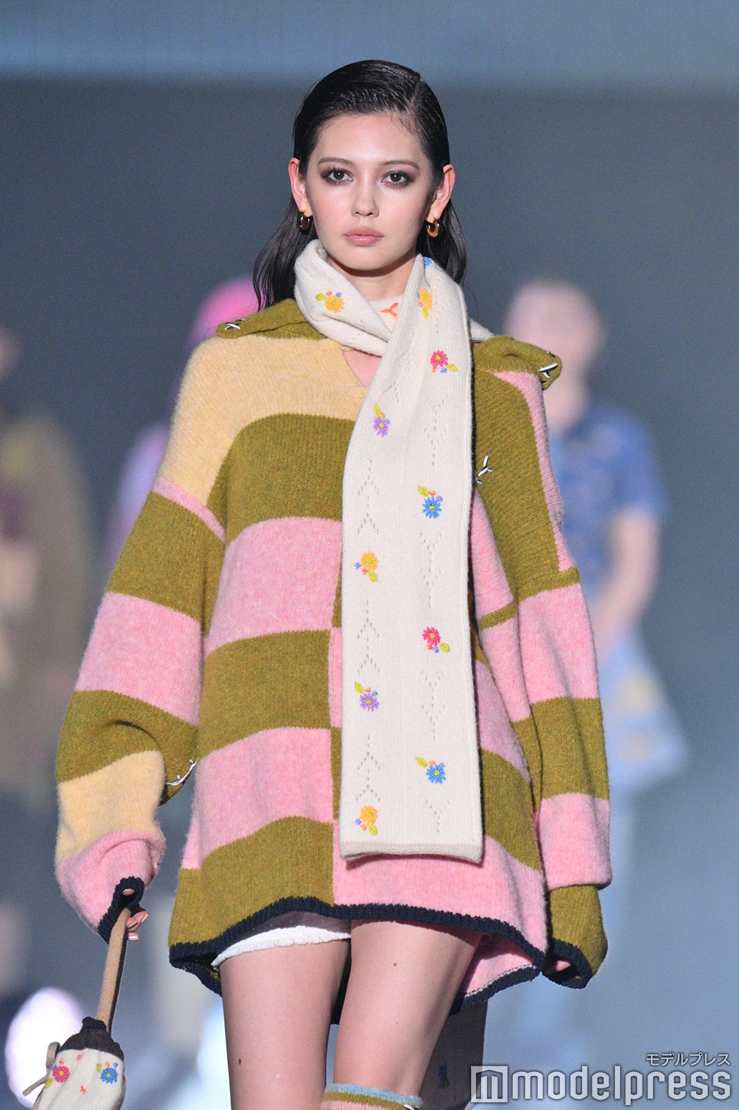 （C）モデルプレス