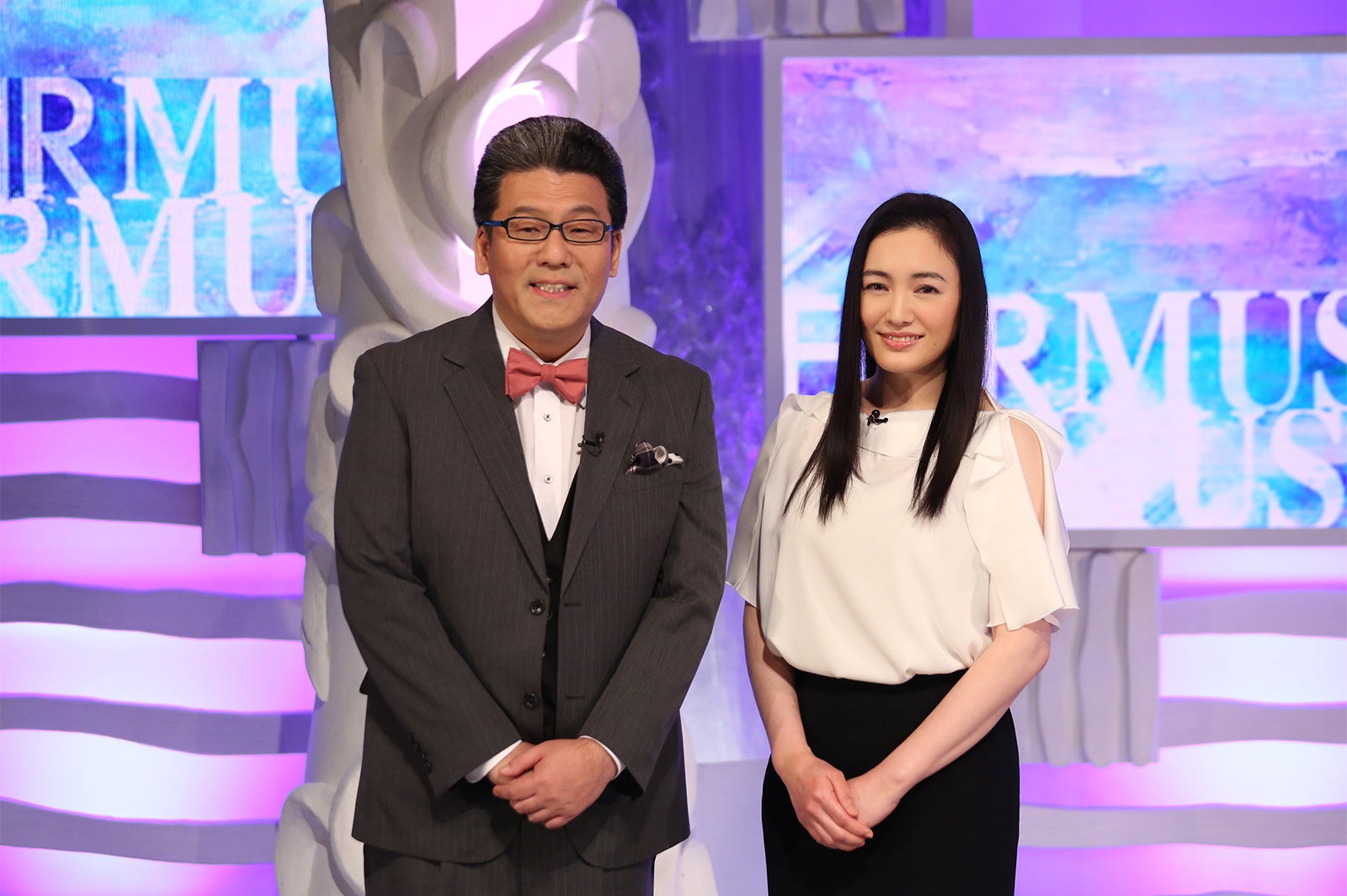 軽部真一、仲間由紀恵 （C）フジテレビ