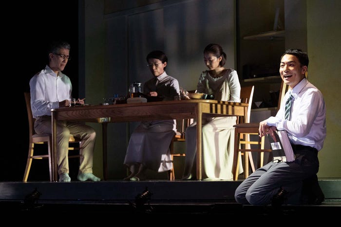 (左から)堀部圭亮、宮地雅子、武田玲奈、田中俊介/撮影:加藤幸広(提供写真)