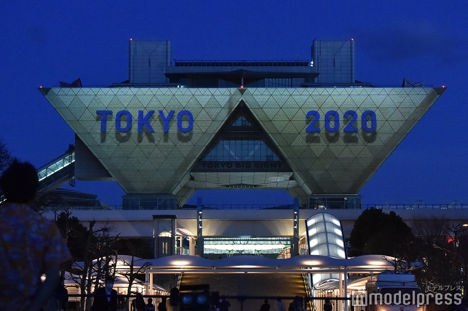 （C）モデルプレス