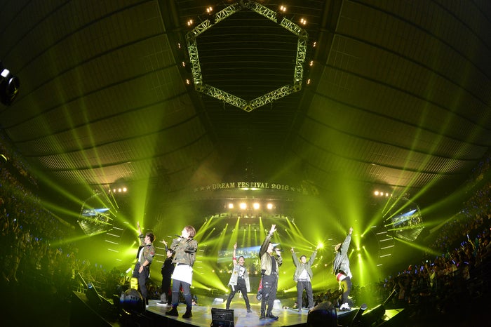 三代目jsbが大トリ飾る 豪華アーティスト集結 ドリフェス に3万3000人熱狂 モデルプレス 三代目jsbが大トリ飾る 豪華アーティスト集結 ドリフェス に3万3000人熱狂 モデルプレス