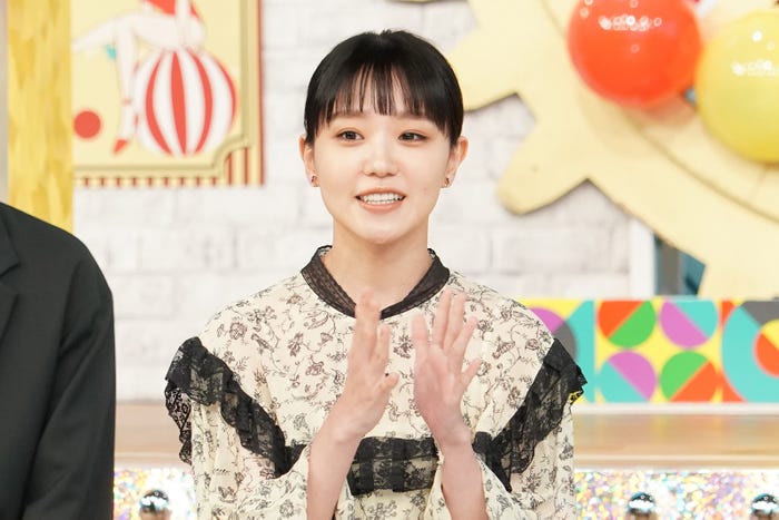 奈緒(C)日本テレビ