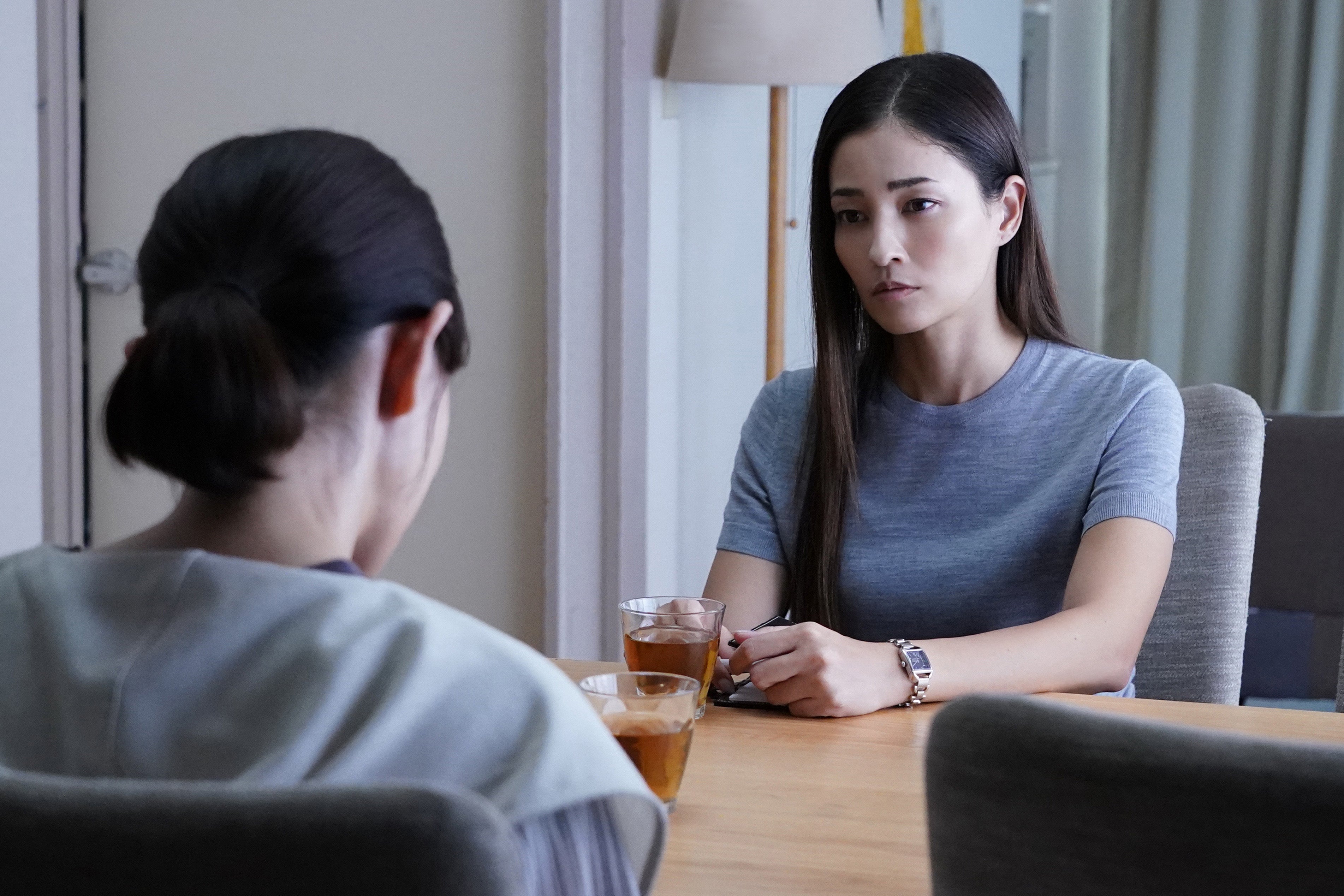 黒木メイサ「降り積もれ孤独な死よ」第9話より（C）井龍一・伊藤翔太／講談社（C）ytv