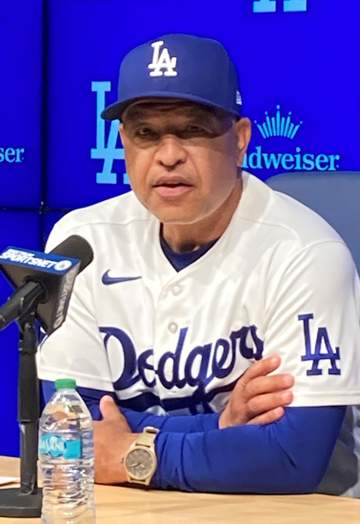 ロバーツ監督が大谷翔平に感嘆「とんでもなく競争心が強い」6回無安打で不満を口にする姿に「あの男にすごく似ている」レジェンド左腕を引き合いに出す